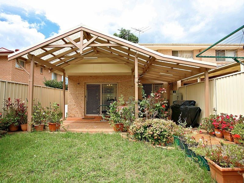 129 Moorefields Road, Roselands NSW 2196