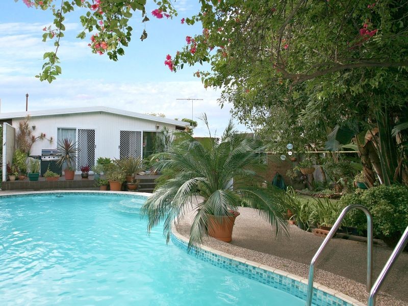 12 Sandra Crescent, Roselands NSW 2196