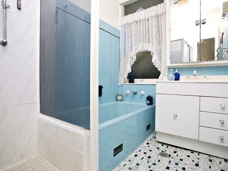 12 Sandra Crescent, Roselands NSW 2196