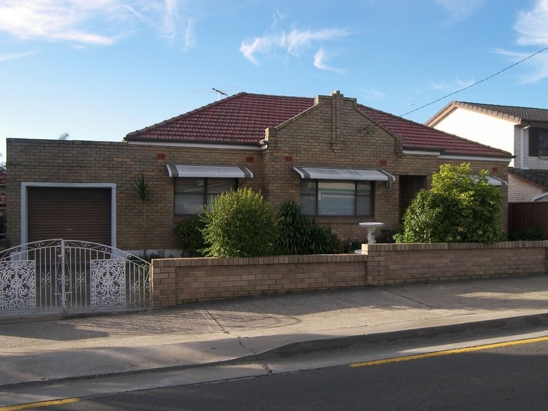 276 Stoney Creek Road, Kingsgrove NSW 2208