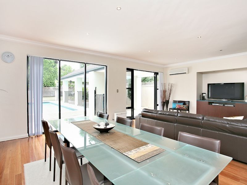 12 Monaro Avenue, Kingsgrove NSW 2208
