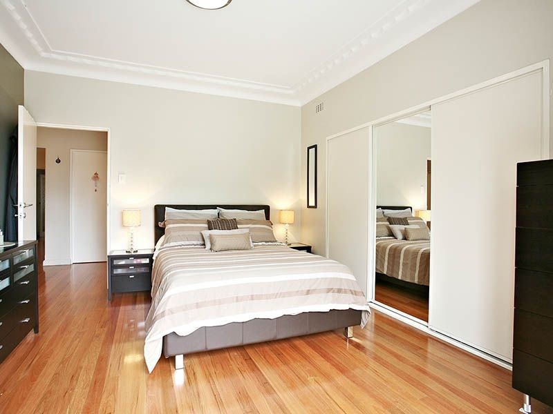 12 Monaro Avenue, Kingsgrove NSW 2208