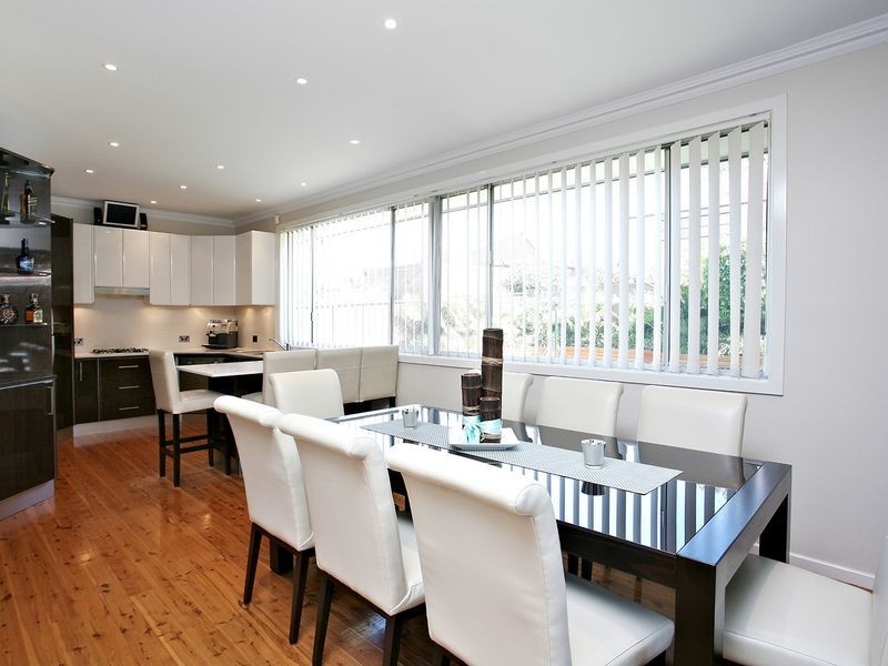 10 Cripps Avenue, Kingsgrove NSW 2208