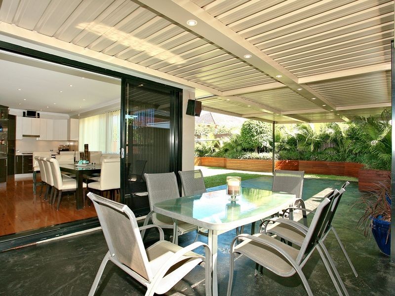 10 Cripps Avenue, Kingsgrove NSW 2208
