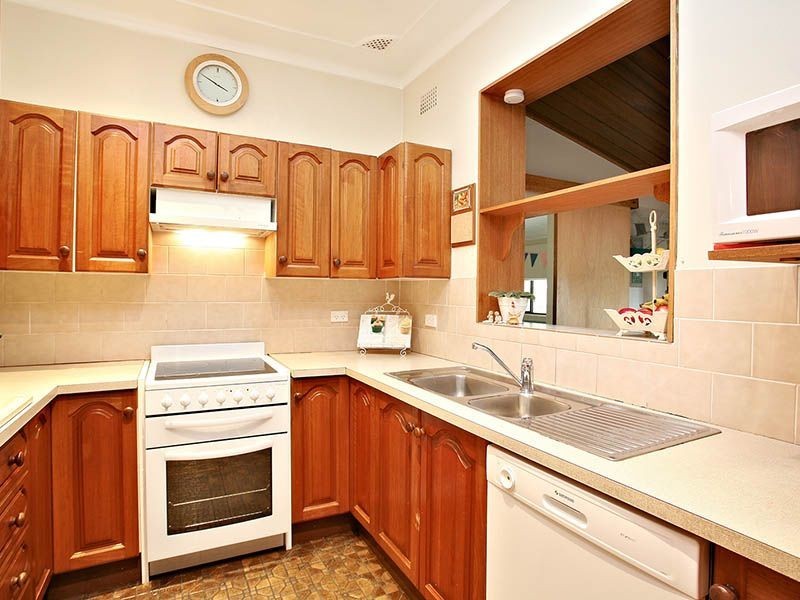 2 Julie Avenue, Clemton Park NSW 2206