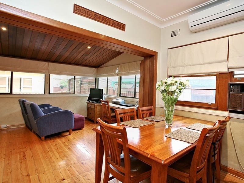 2 Julie Avenue, Clemton Park NSW 2206