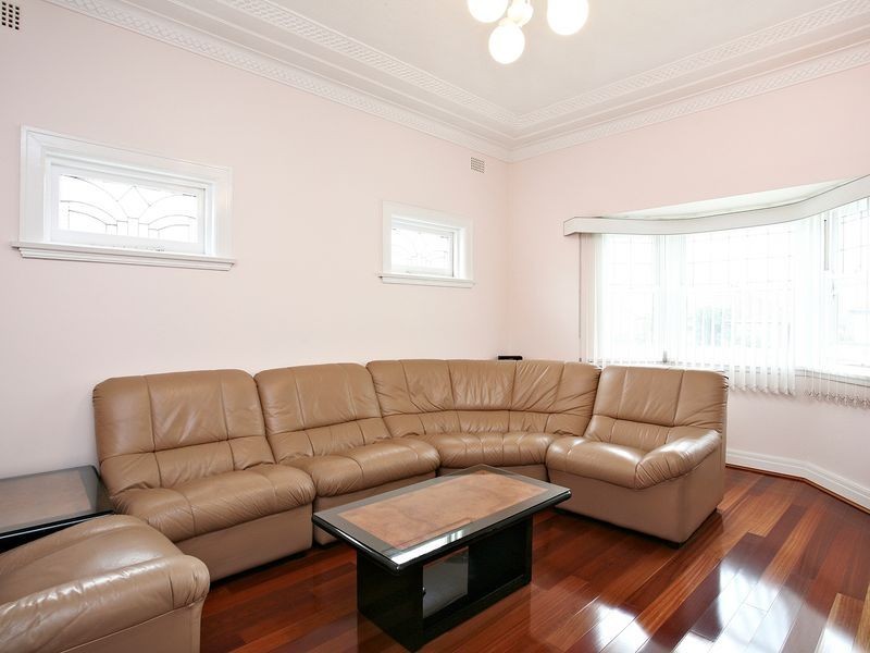 24 Ponyara Road, Beverly Hills NSW 2209