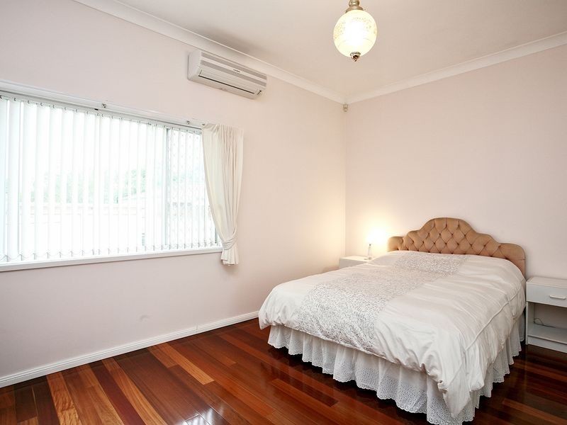 24 Ponyara Road, Beverly Hills NSW 2209