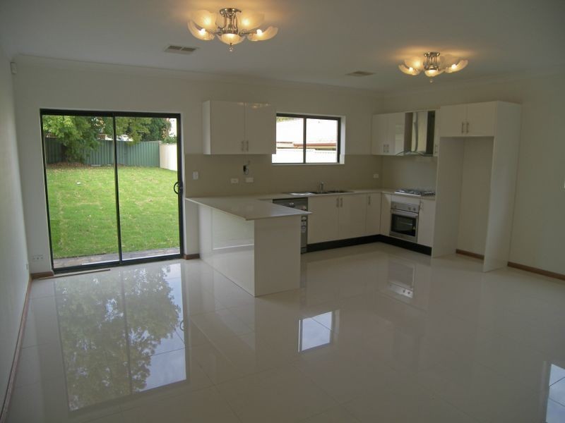 6a Forsyth Street, Kingsgrove NSW 2208