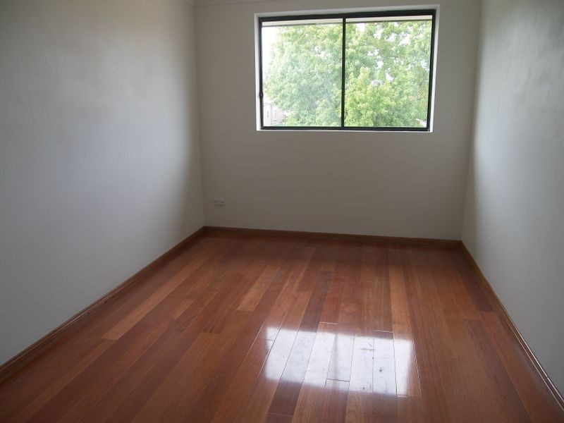6a Forsyth Street, Kingsgrove NSW 2208