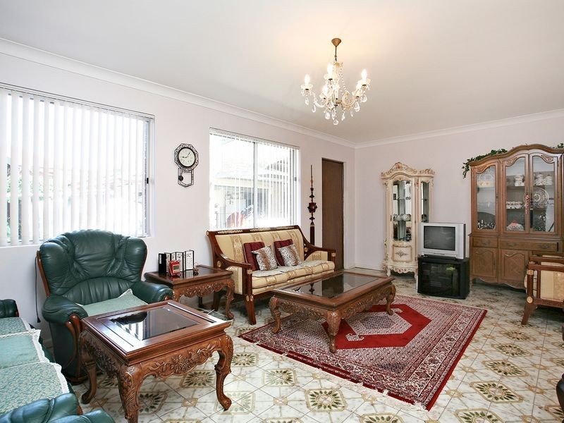 4 Farrell Road, Kingsgrove NSW 2208