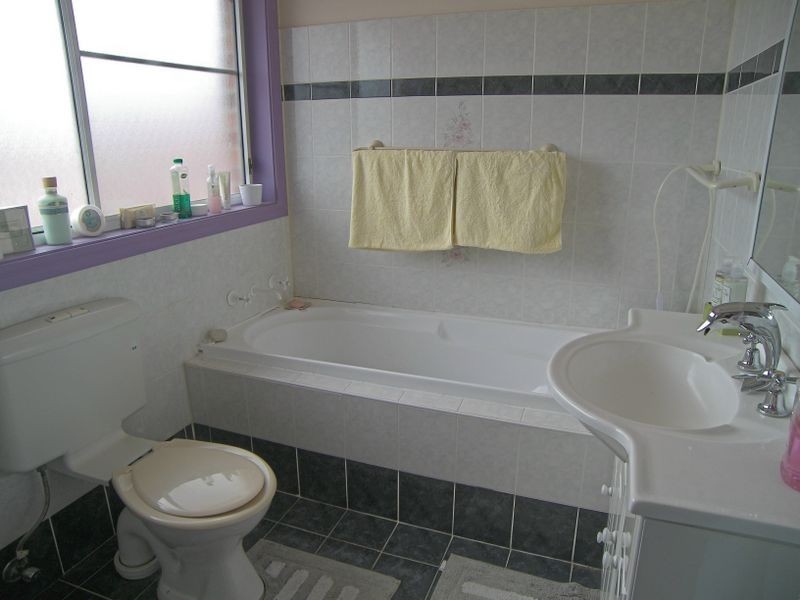 6/30 Albion Street, Roselands NSW 2196