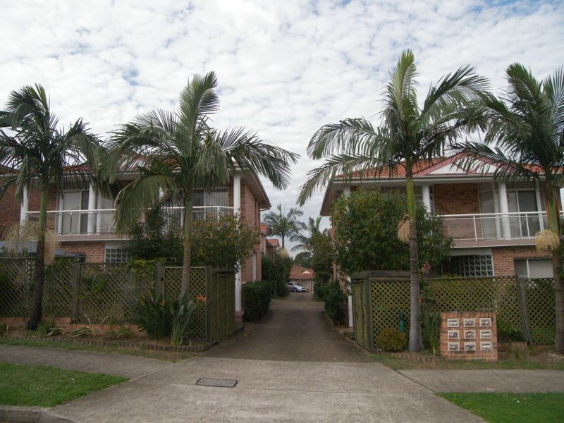 6/30 Albion Street, Roselands NSW 2196