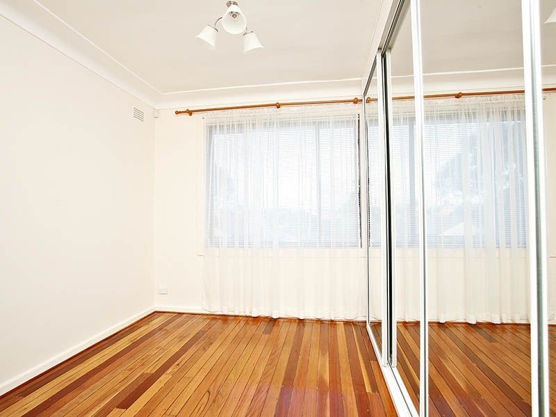 4 Killara Avenue, Kingsgrove NSW 2208