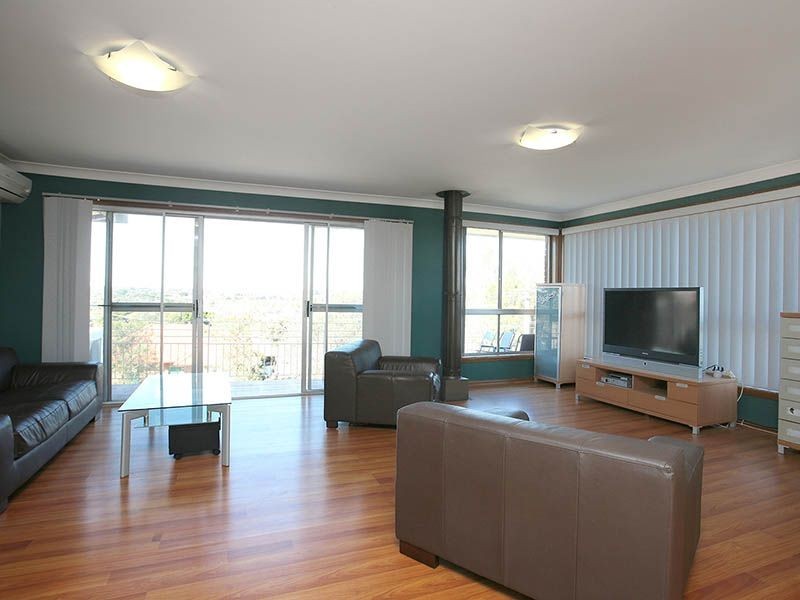 19 Bykool Avenue, Kingsgrove NSW 2208