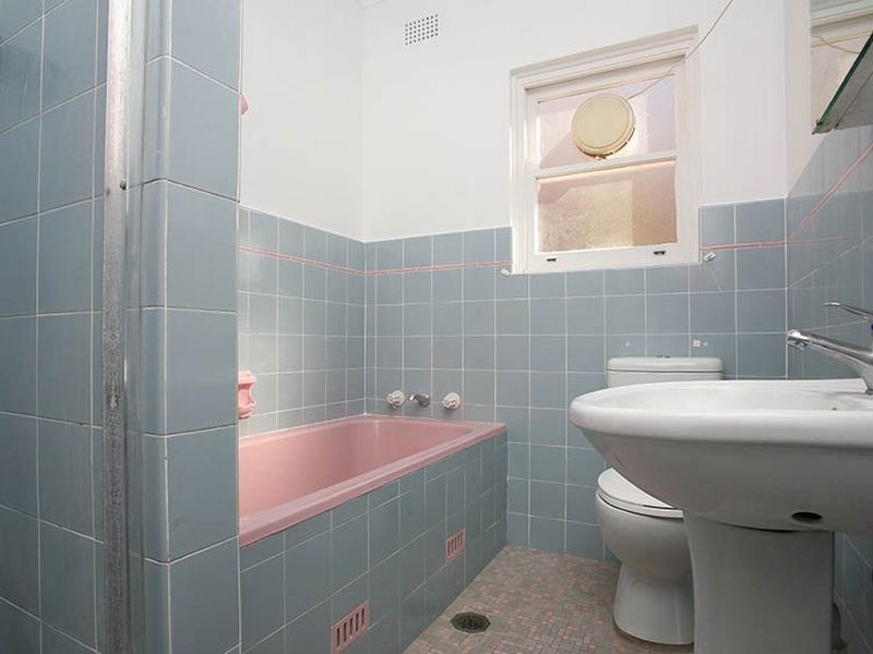 19 Bykool Avenue, Kingsgrove NSW 2208