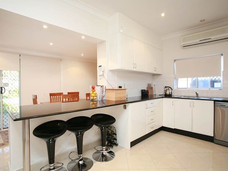 18 Bykool Avenue, Kingsgrove NSW 2208