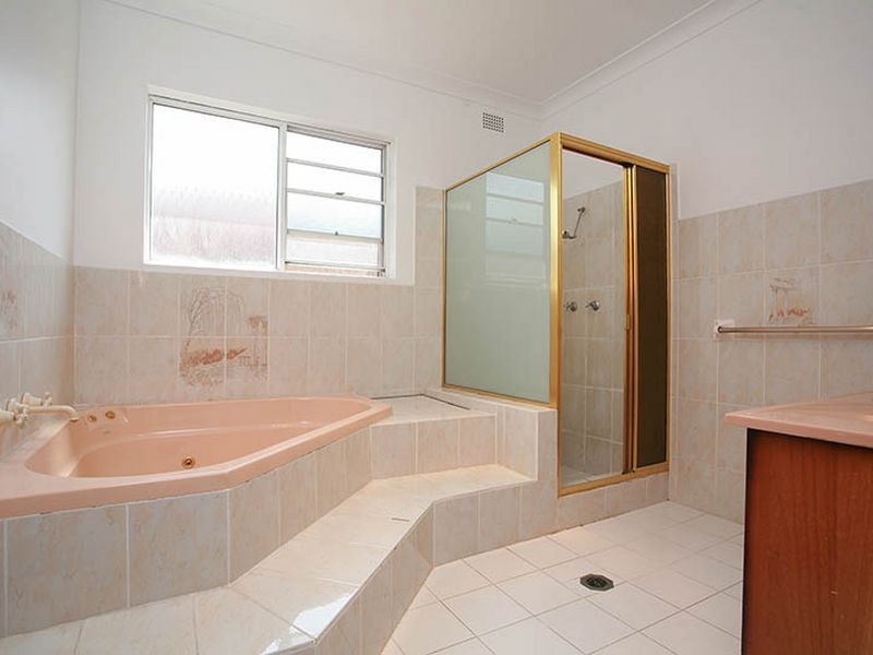 94 Staples Street, Kingsgrove NSW 2208