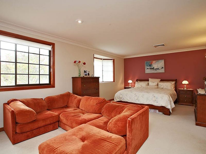 33 Caloola Crescent, Beverly Hills NSW 2209