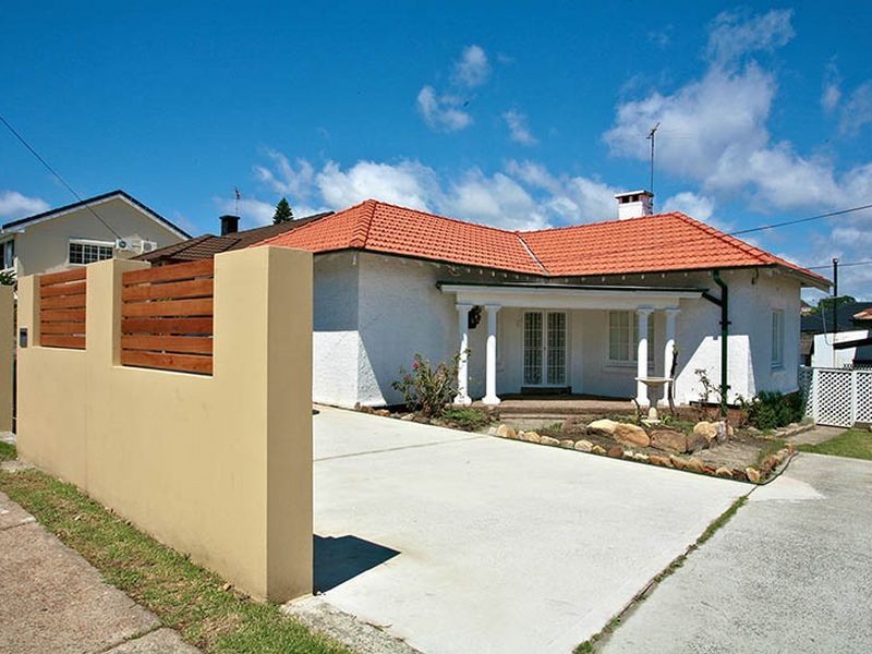 105 Kingsgrove Road, Kingsgrove NSW 2208