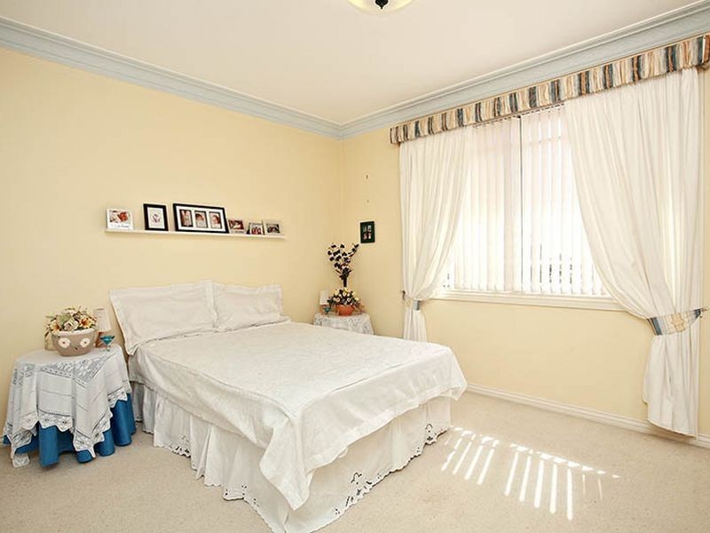 41 Panorama Road, Kingsgrove NSW 2208