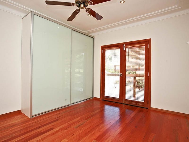 10 Nairn Street, Kingsgrove NSW 2208
