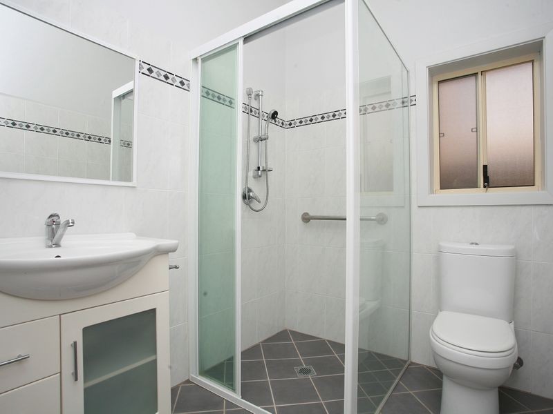 2 Roy Street, Kingsgrove NSW 2208