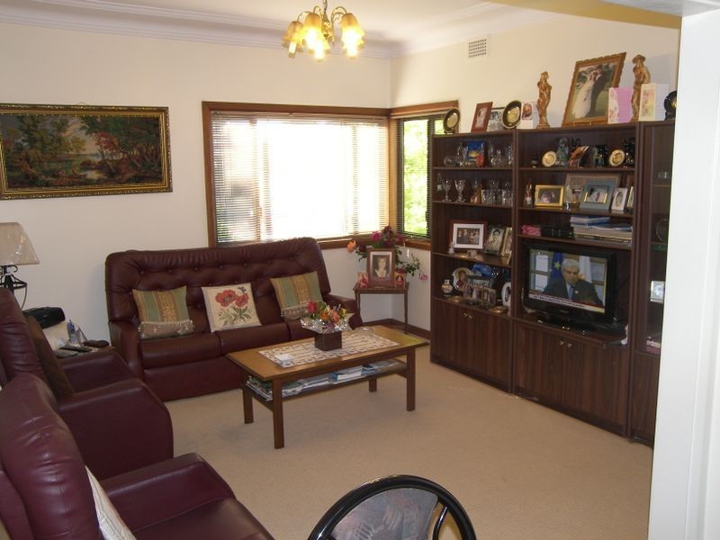 29 Kingsgrove Road, Belmore NSW 2192