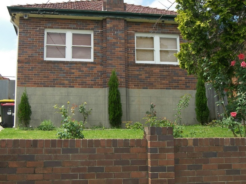Kingsgrove NSW 2208