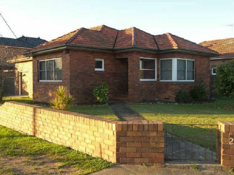 26 Alston Street, Kingsgrove NSW 2208