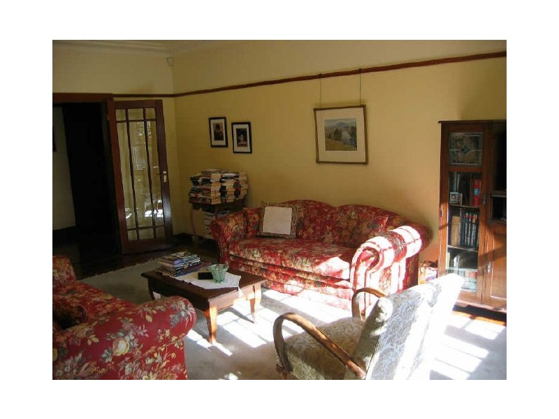 11 Burrell Street, Beverly Hills NSW 2209