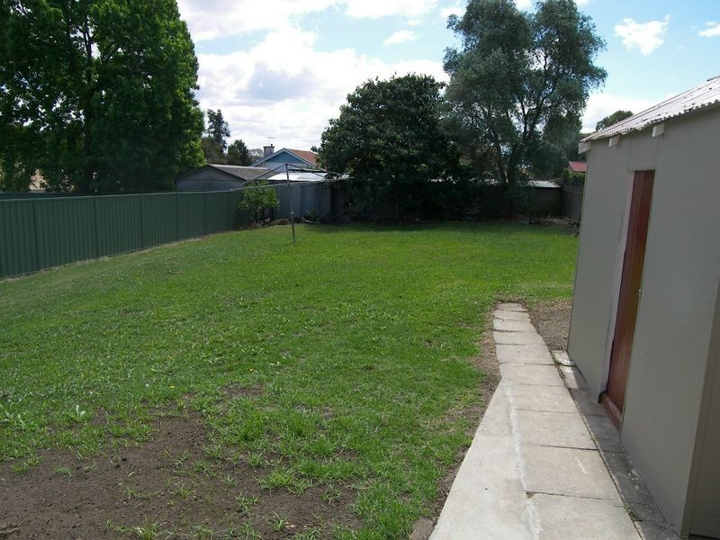 1 Moorefields Road, Kingsgrove NSW 2208