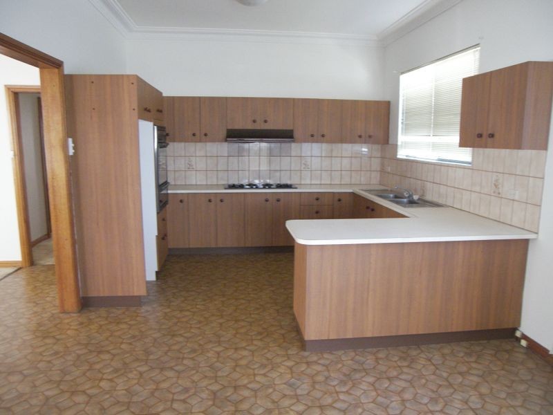 23 Dunkirk Avenue, Kingsgrove NSW 2208