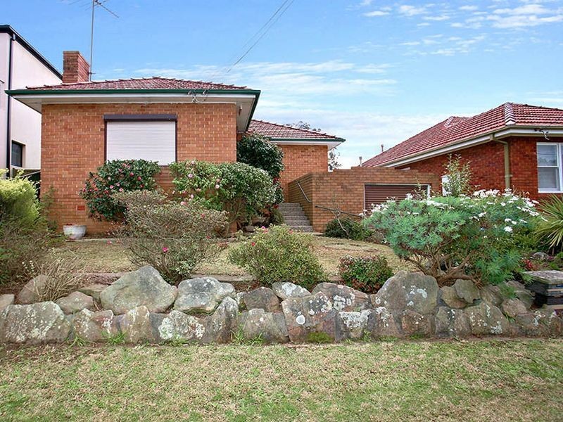 1 Warejee Street, Kingsgrove NSW 2208