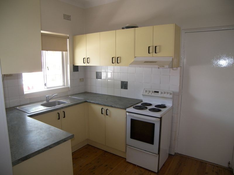 27 Morris Avenue, Kingsgrove NSW 2208