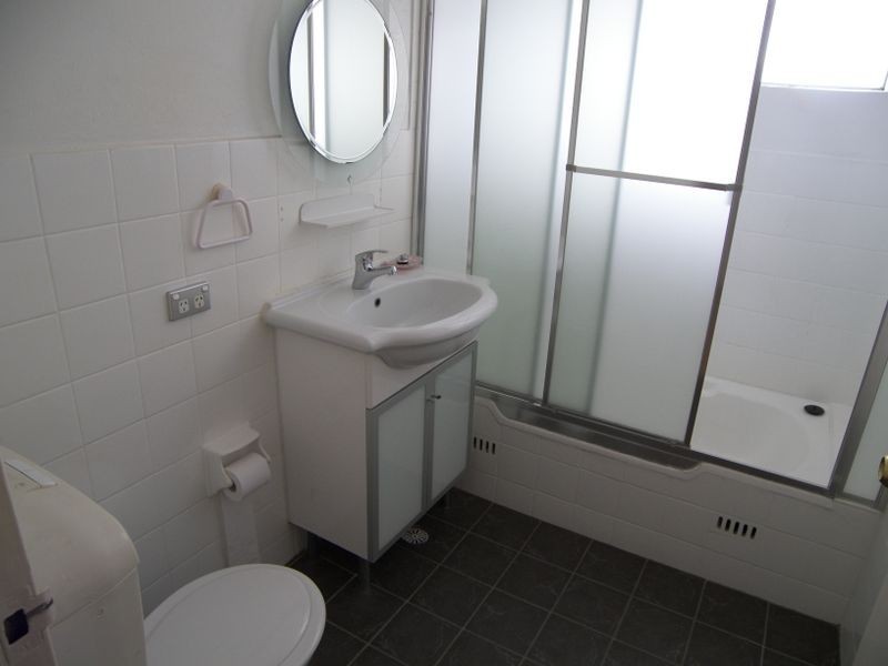 6/18 Augusta Street, Punchbowl NSW 2196