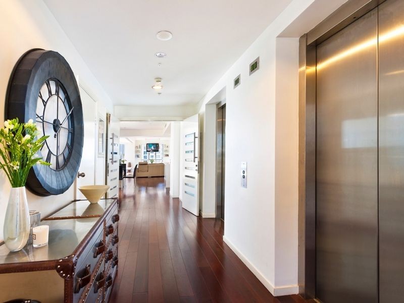 2 Cunningham St, Sydney NSW 2000