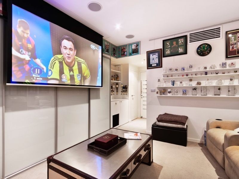 2 Cunningham St, Sydney NSW 2000