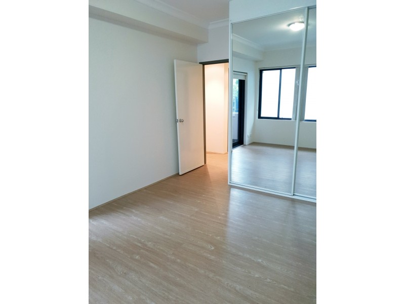 424 Elizabeth St, Surry Hills NSW 2010