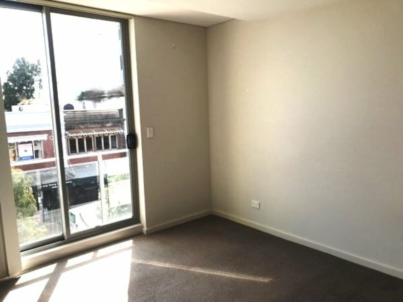 52-76 Rowe St, Eastwood NSW 2122