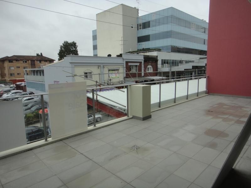 52-76 Rowe St, Eastwood NSW 2122