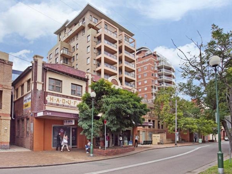 17 Macmahon St, Hurstville NSW 2220