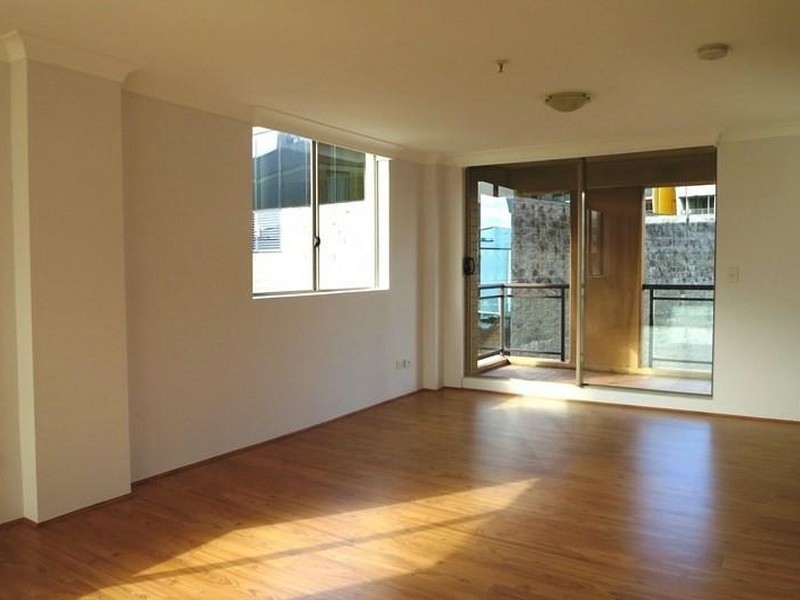 17 Macmahon St, Hurstville NSW 2220