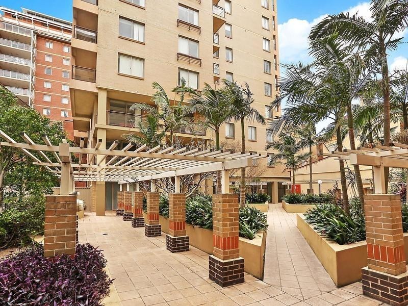 17 Macmahon St, Hurstville NSW 2220