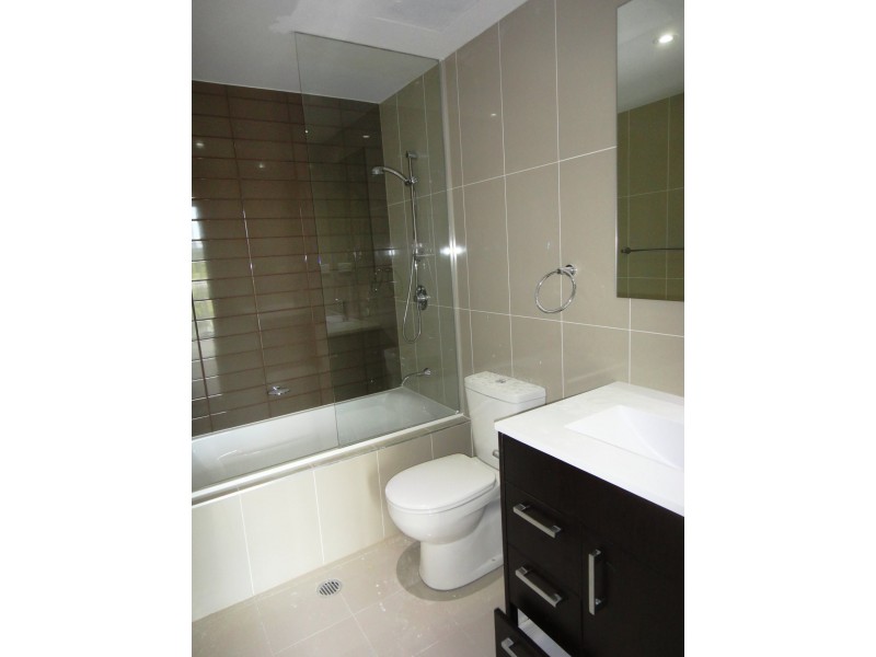 52-76 Rowe St, Eastwood NSW 2122