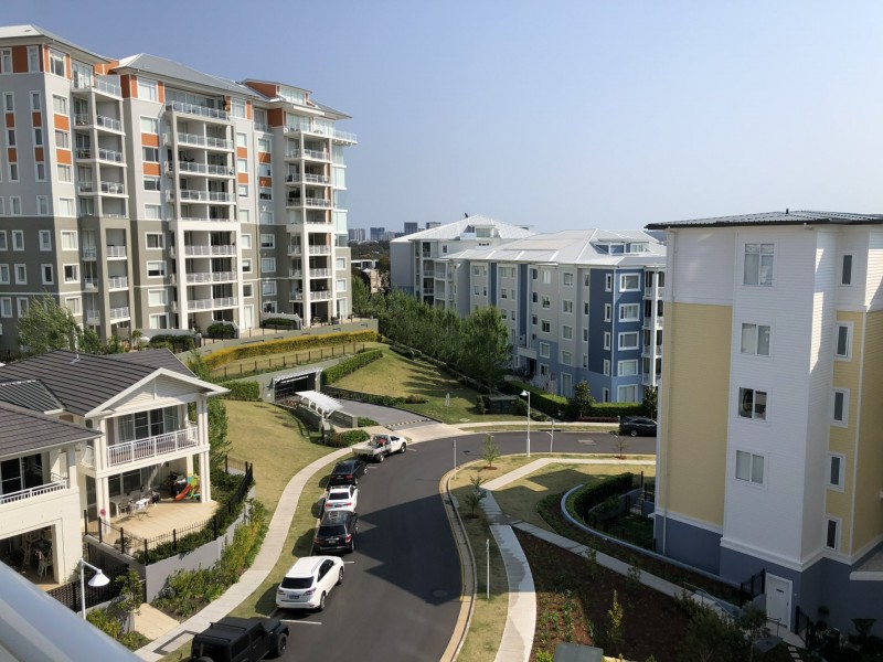 17 Woodlands Ave, Breakfast Point NSW 2137