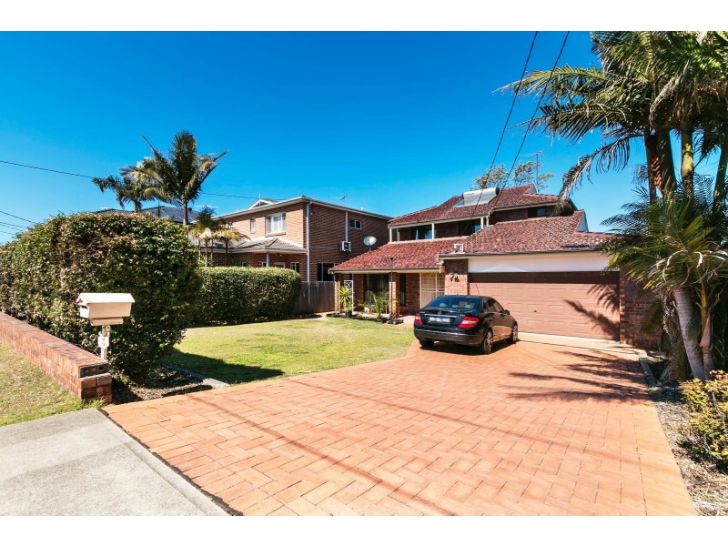3 Giles St, Chifley NSW 2036