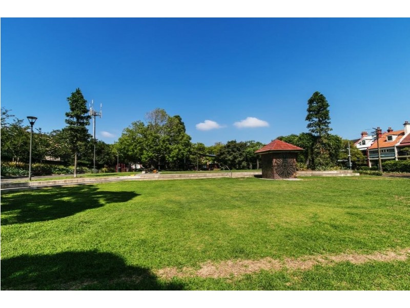 148 Bridge Rd, Glebe NSW 2037