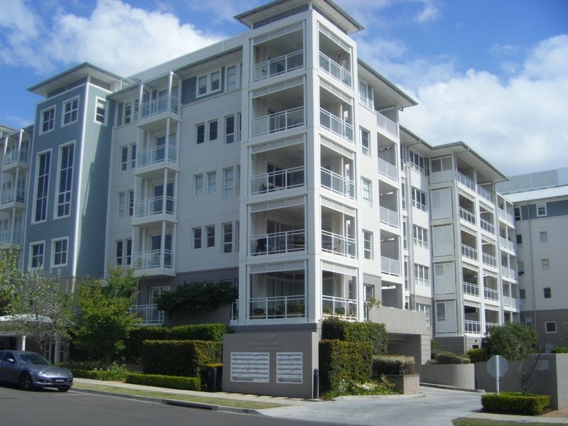 60-66 Village Drive, Breakfast Point NSW 2137