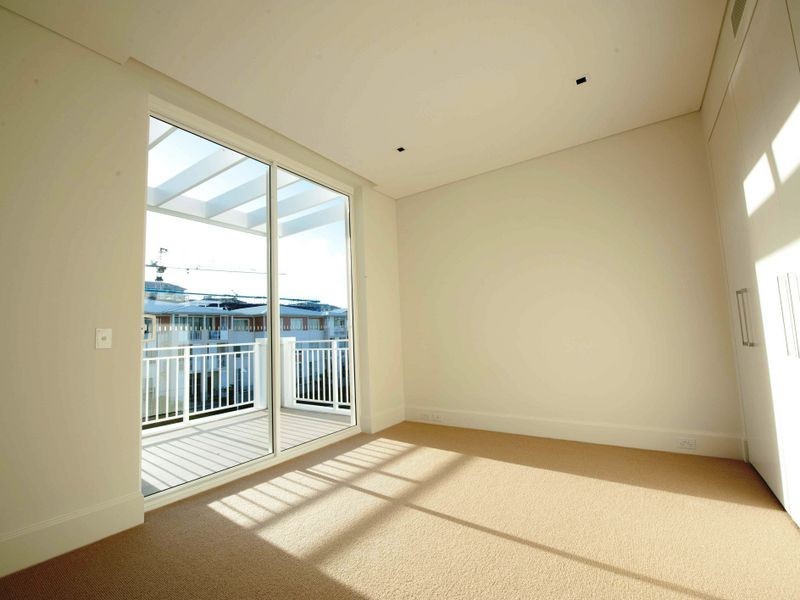 27-33 Peninsula Drive, Breakfast Point NSW 2137